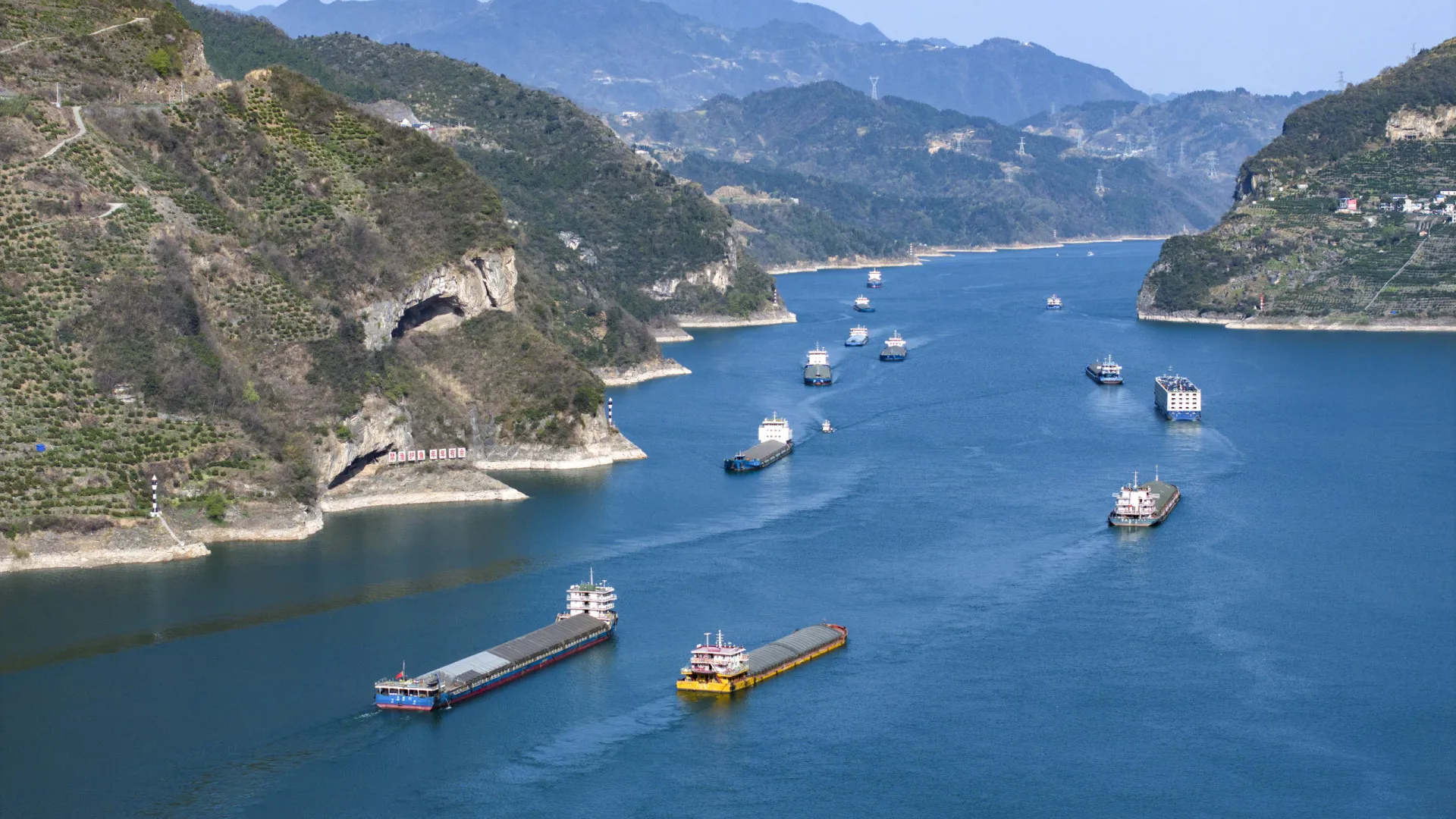 Enorme barragem na China torna os dias mais longos