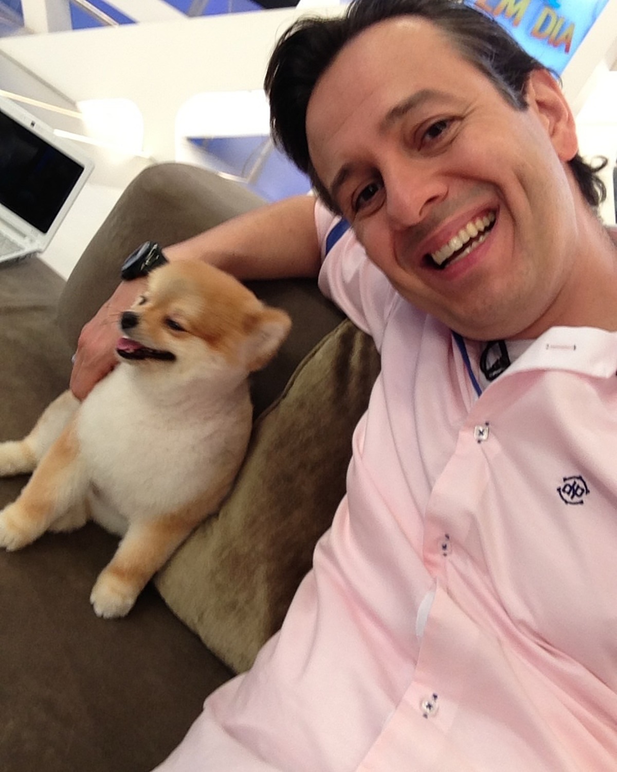 “Abrace seu filho de 4 patas”, recomenda Zucatelli após morte de cão