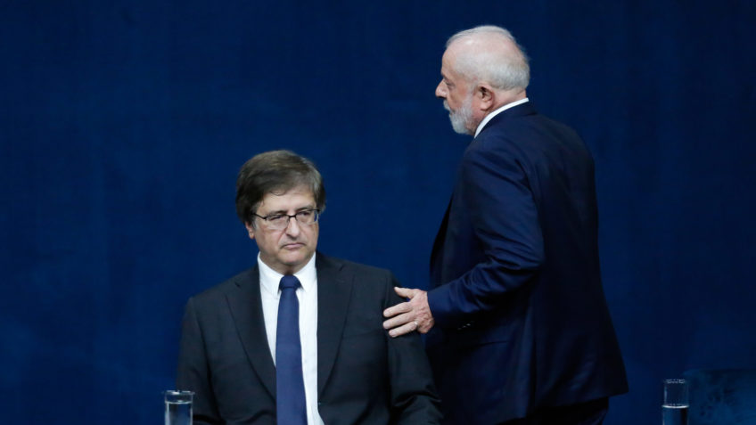 Lula reconduz Gonet à PGR antes do julgamento de Bolsonaro