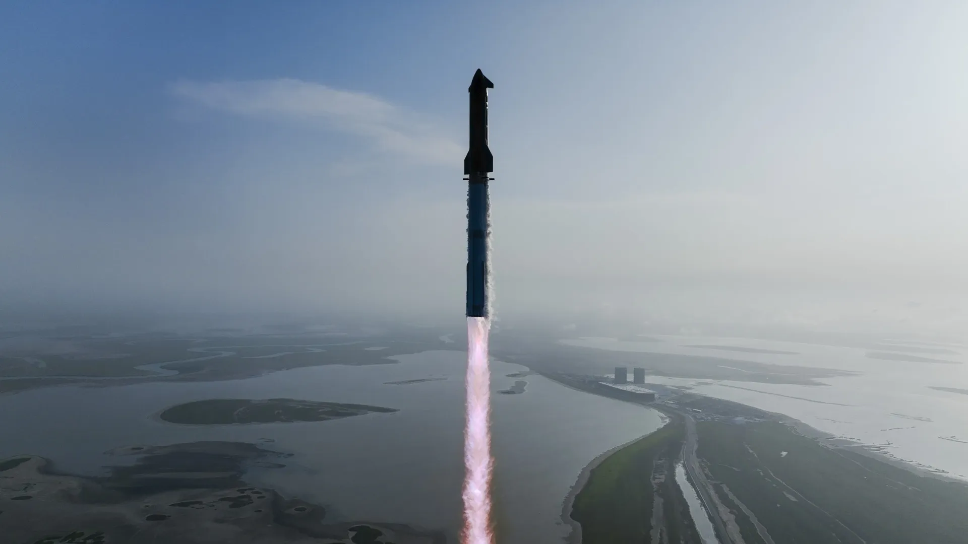 Em seu 10º teste, Starship interrompe série de falhas e faz voo perfeito