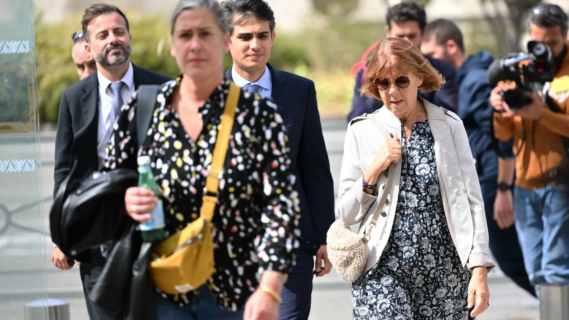 Magoada, filha de Gisèle Pelicot diz que não vê a mãe como "um ícone"