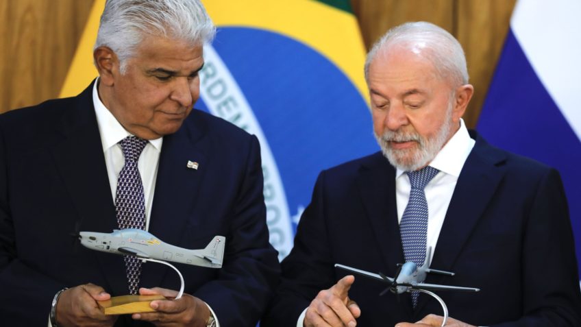 Brasil apoia soberania do Canal do Panamá, diz Lula