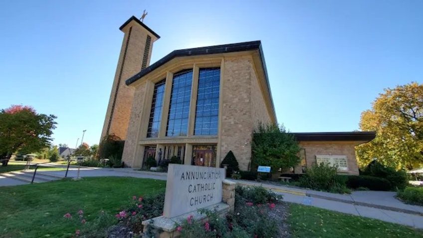 FBI investiga ataque em igreja como terrorismo e crime de ódio