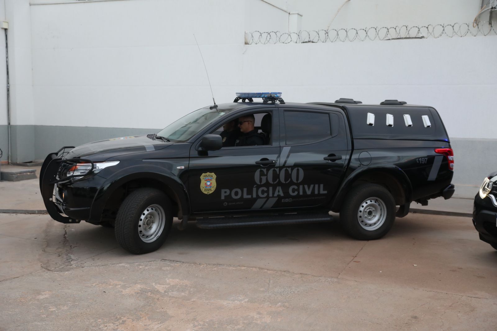 Polícia Civil prende foragido faccionado condenado a quase 29 anos de reclusão em Cuiabá