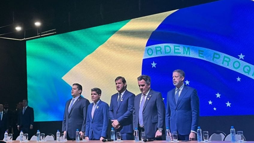 Ao vivo: União e PP falam sobre posição em relação ao governo Lula
