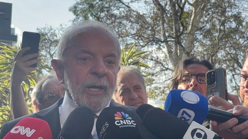 Lula diz que usará “todos os mecanismos legais” com Trump