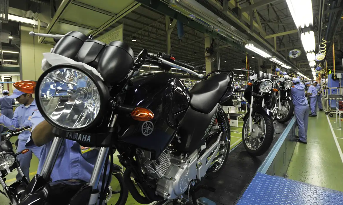 Financiamentos de motos crescem 10,3%; carros e caminhões têm queda