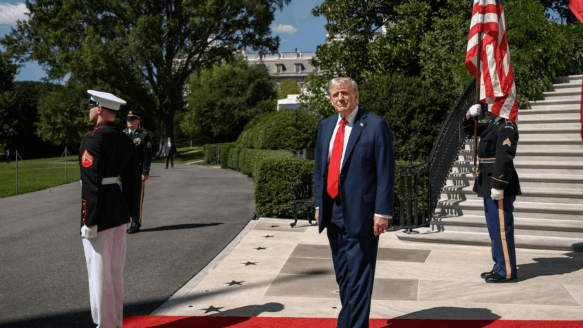 Trump mira acordo em Gaza em breve após emitir aviso ao Hamas
