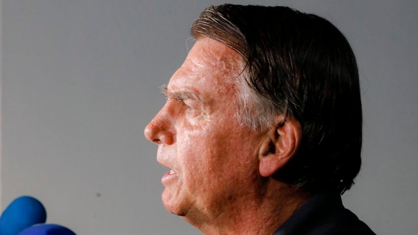 Defesa diz que Bolsonaro não irá a julgamento por "limitação" médica