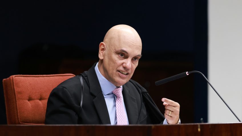 Embaixada dos EUA no Brasil compartilha críticas a Moraes