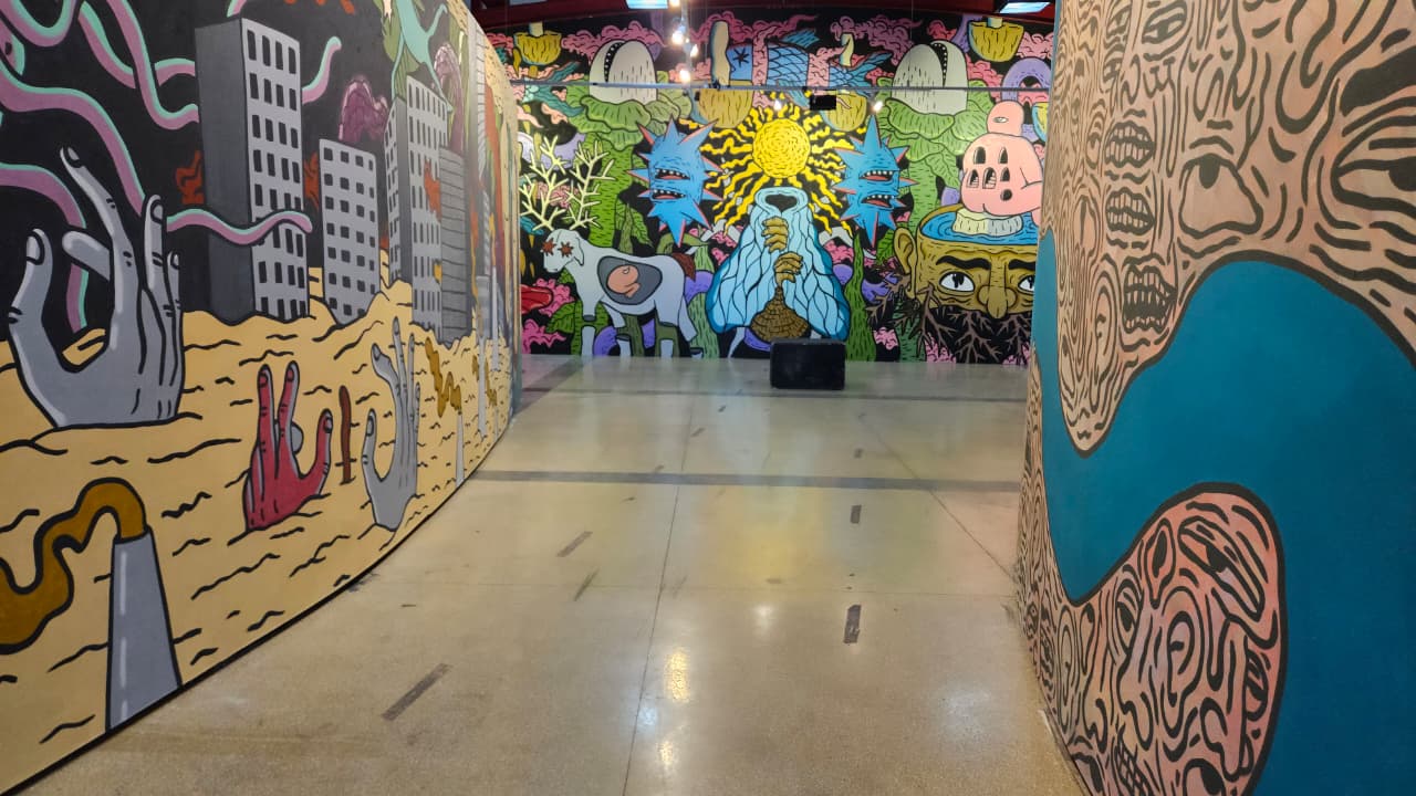 Exposição Mundos Sobrepostos será encerrada nesta quarta (10) na Galeria Lava Pés