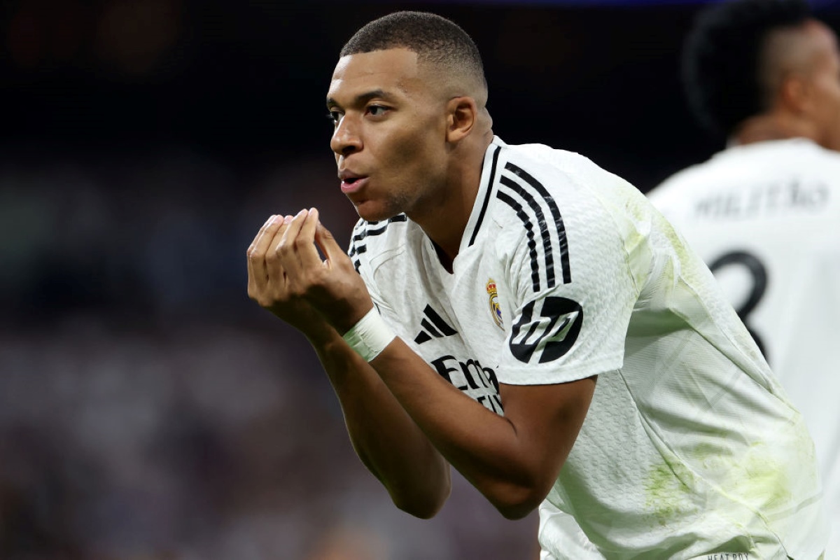 Torcedor é preso na Espanha por insultos racistas contra Mbappé