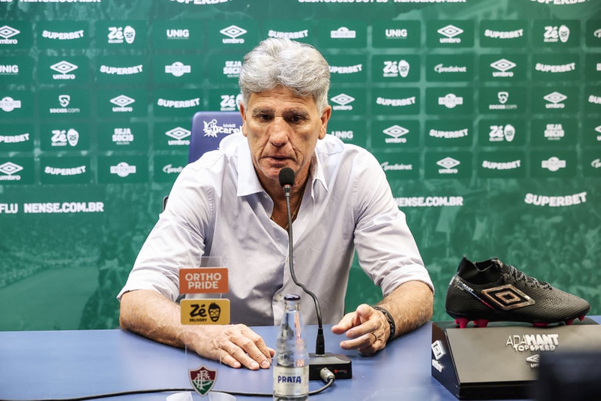 “É um monstro”, Renato Gaúcho se derrete por Thiago Silva após vitória