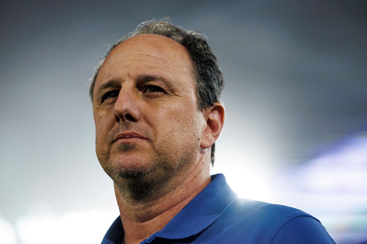 Rogério Ceni classifica eliminação do Bahia como inexplicável