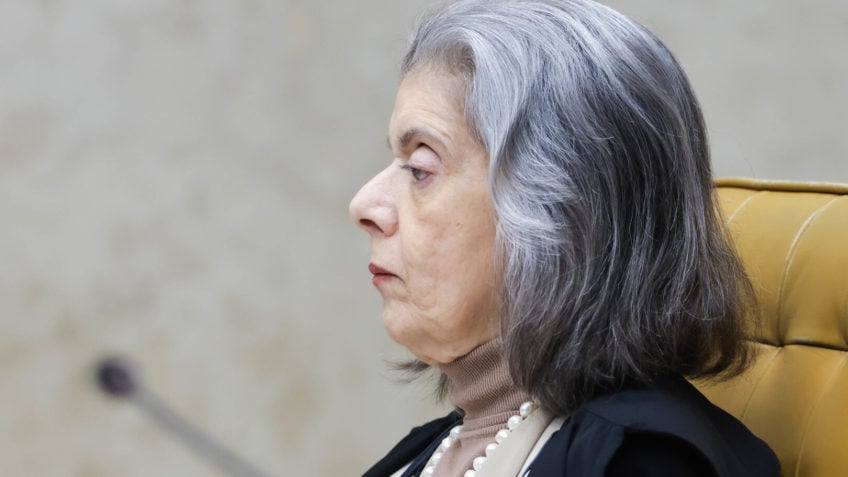 STF retoma julgamento nesta 5ª feira com voto de Cármen Lúcia