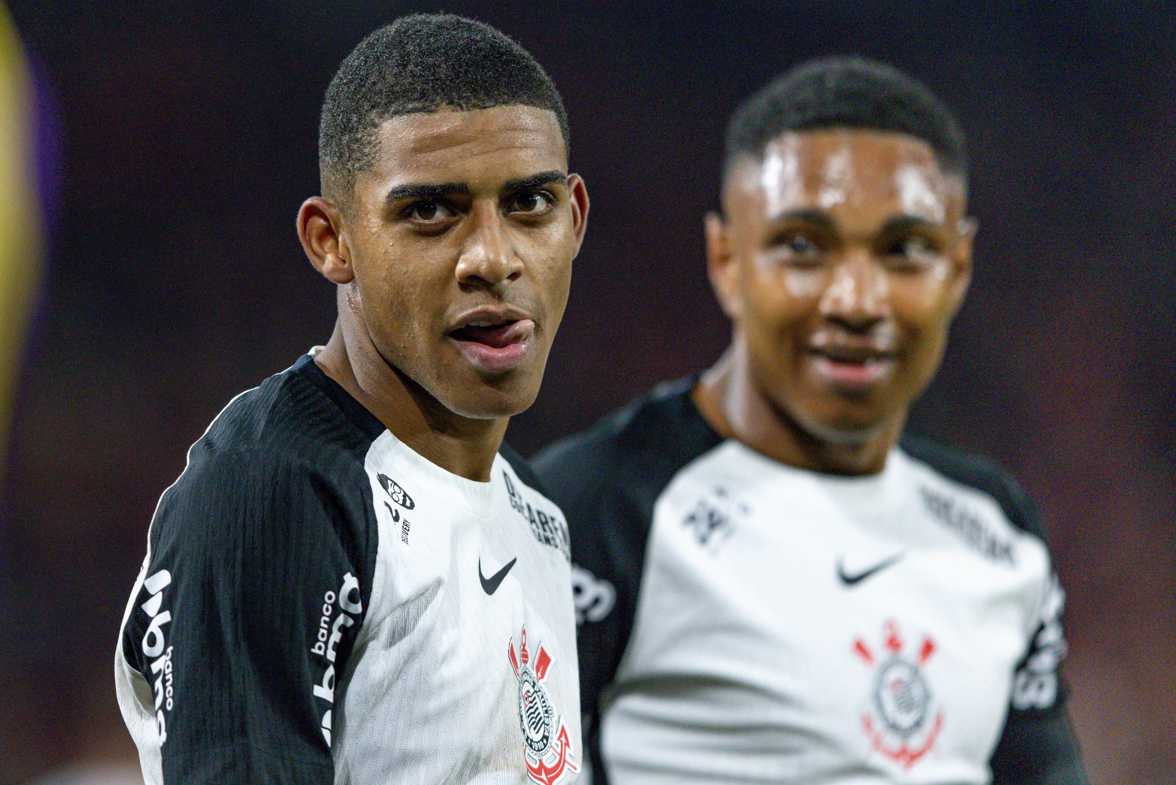Gui Negão assume titularidade e vê rendimento crescer no Corinthians