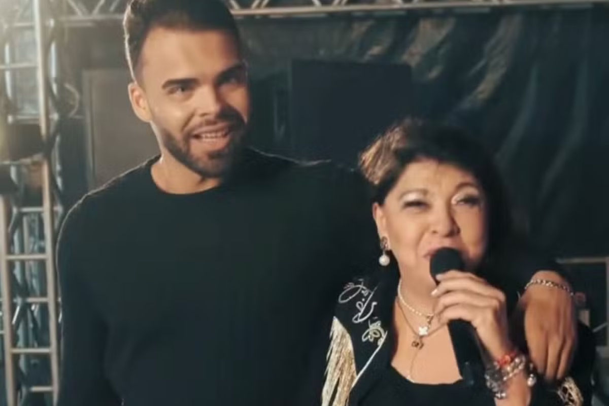 Roberta Miranda rebate críticas por namorar homem 44 anos mais novo