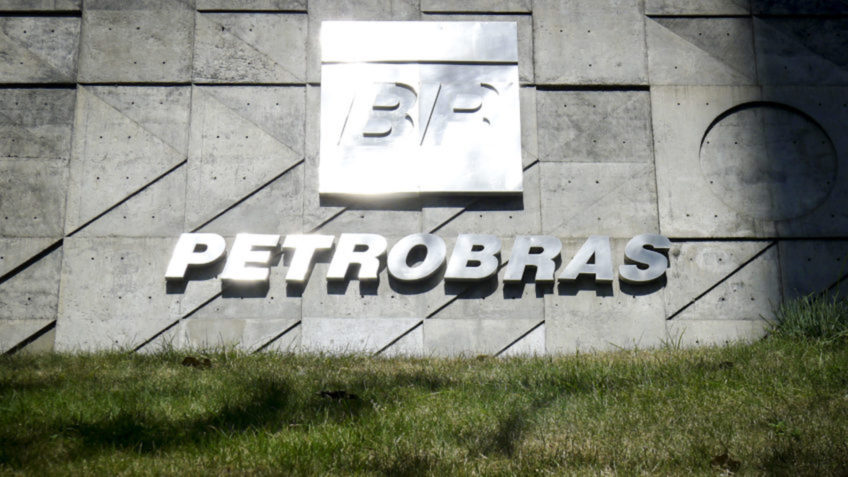 Petrobras capta US$ 2 bilhões com venda de títulos no exterior