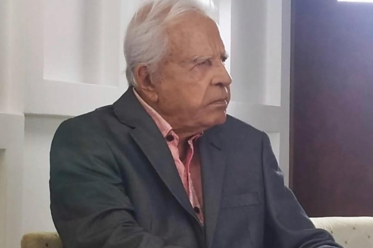 Falsificação em documentos de Cid Moreira expõe fraude trabalhista