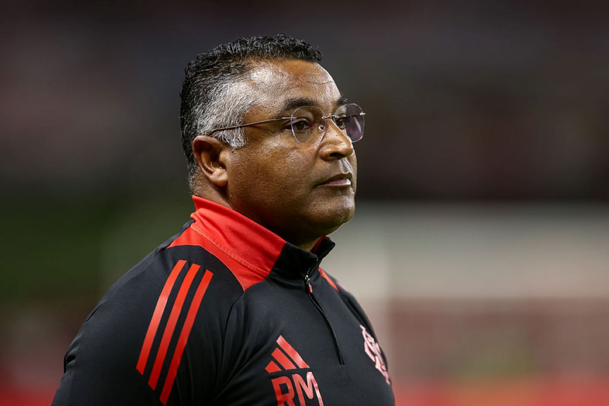 Vice do Inter garante permanência de Roger Machado para o Gre-Nal