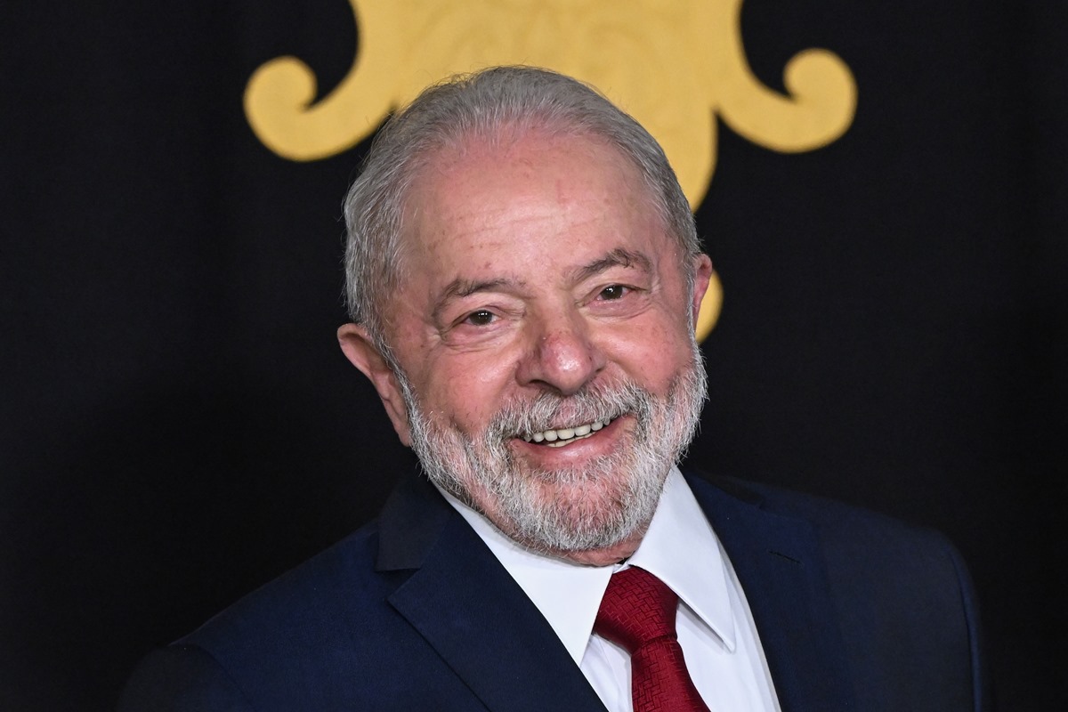 Lula parabeniza Corinthians após conquista do Brasileirão Feminino