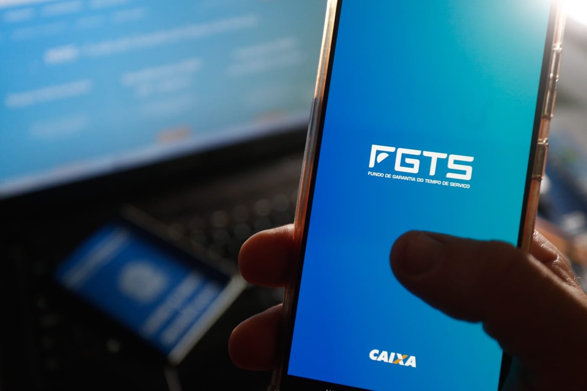 FGTS: 80 mil empregadores são notificados para regularizar domésticos