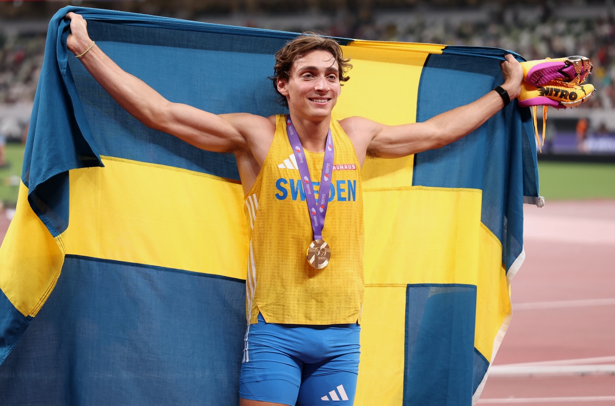 Duplantis quebra o recorde mundial de salto com vara pela 14ª vez