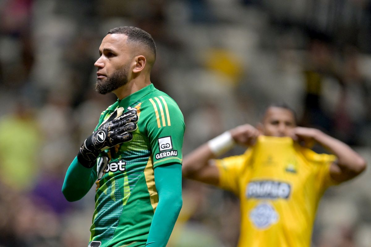 Galo envia imagens da arena às autoridades após denúncia de Everson