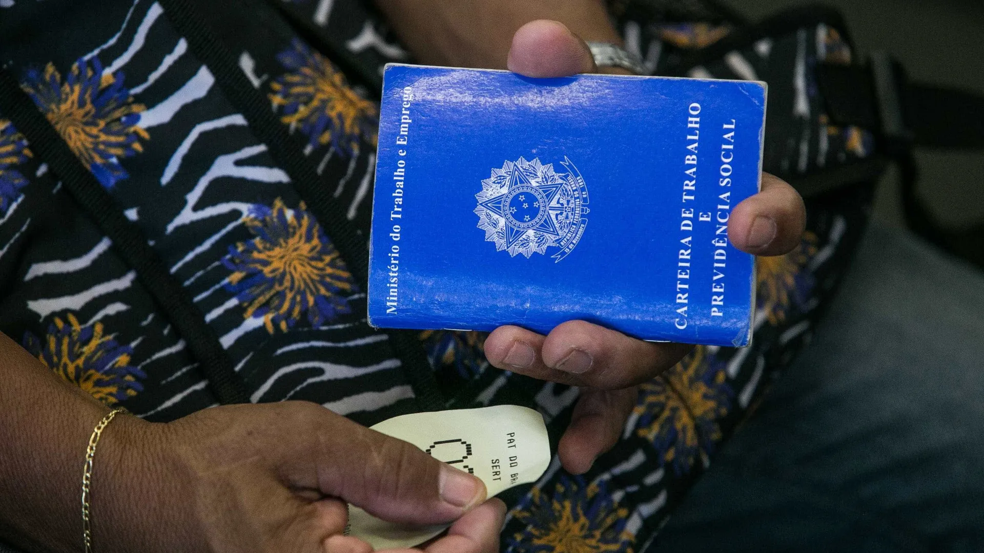 80 mil empregadores serão notificados para regularizar FGTS de domésticos