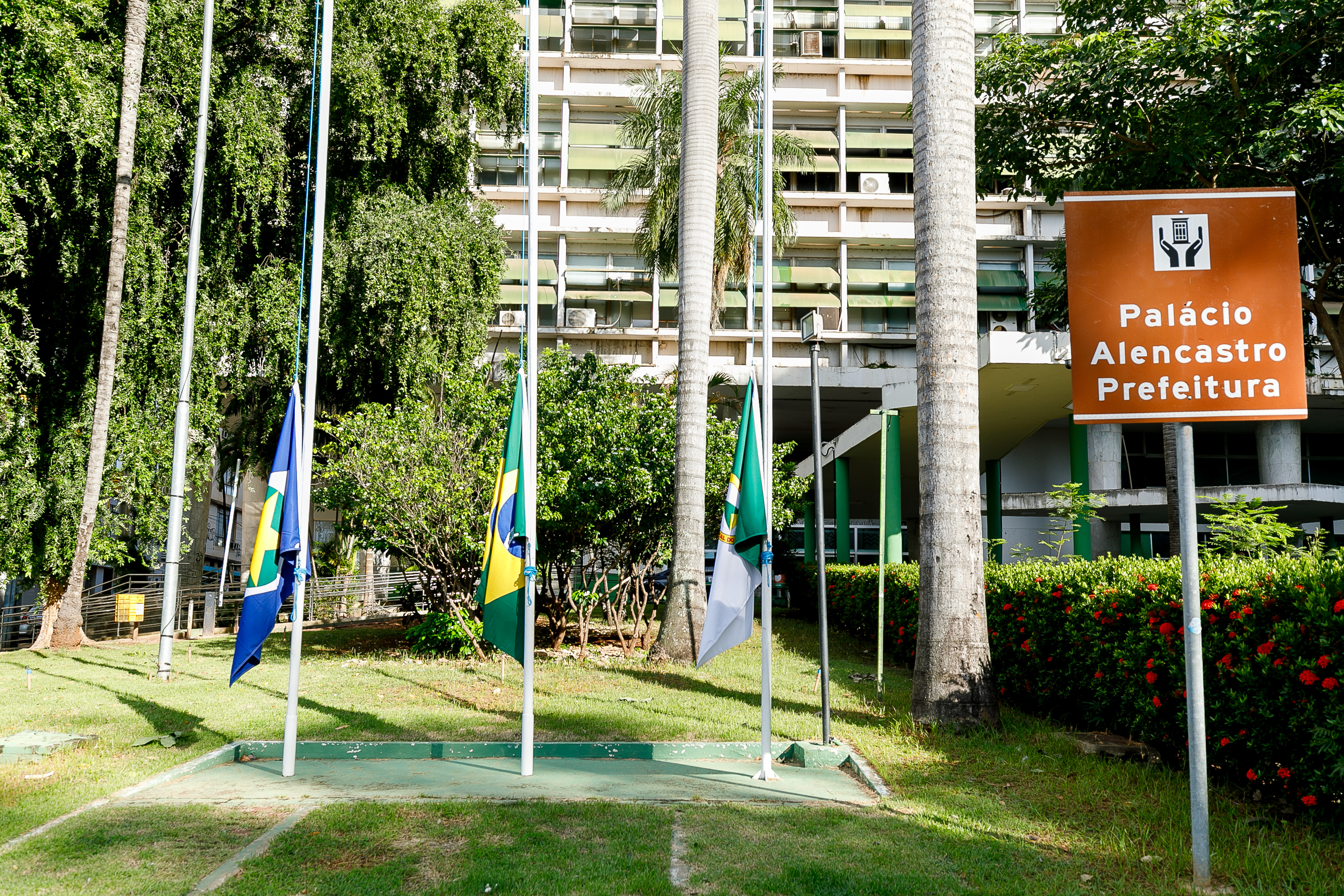 Cuiabá faz solenidade de juramento à bandeira com 800 jovens