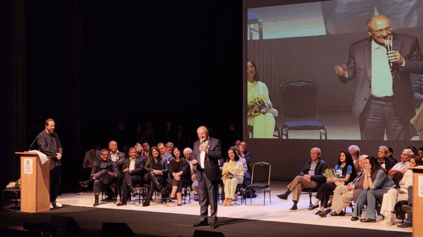 Alckmin lembra frase de Ulysses em ato por democracia