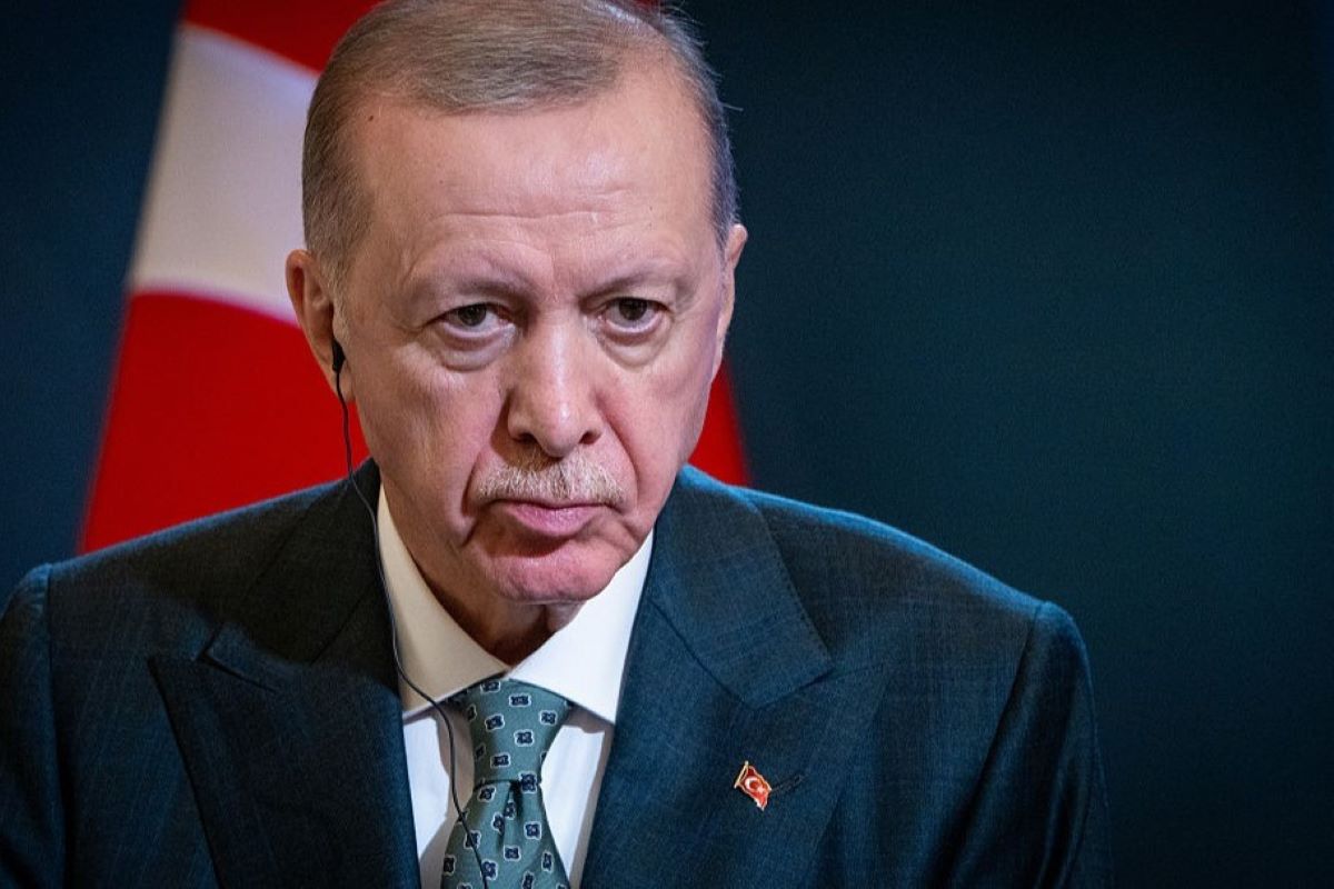 Erdogan diz que Netanyahu é “como um parente de Hitler”