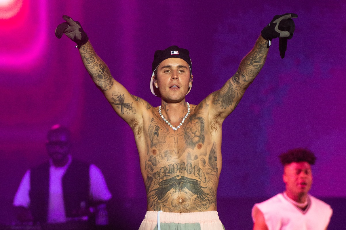 Justin Bieber retorna aos palcos em 2026 após três anos