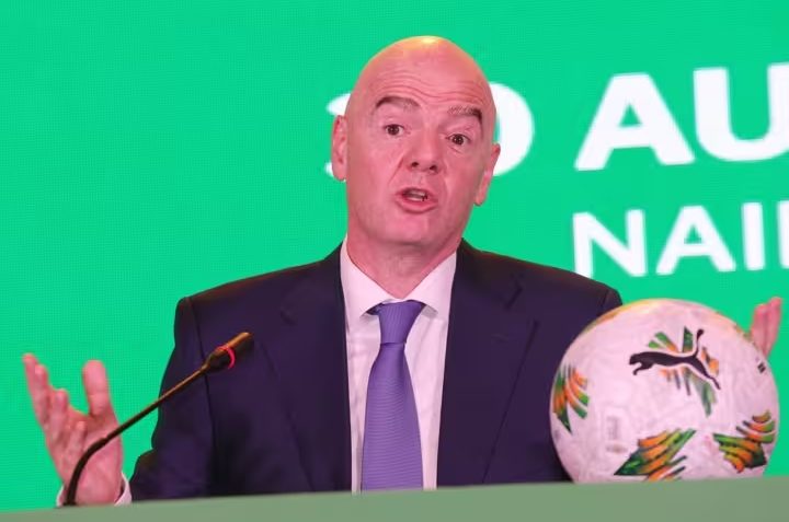 Fifa destina R$ 1,8 bi a clubes que cederem jogadores para Copa de 2026