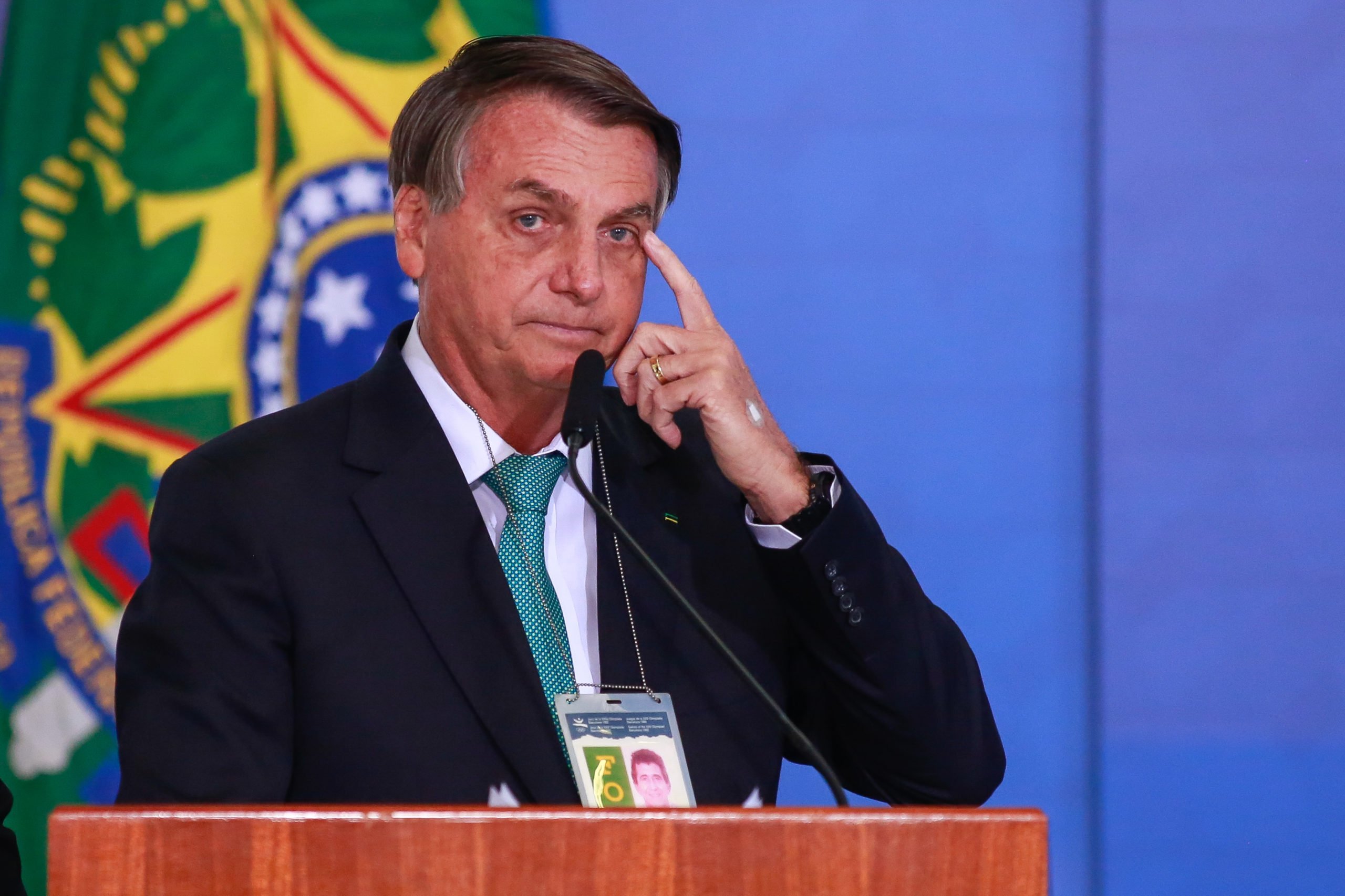 Bolsonaro é condenado por chamar black power de “criação de baratas”