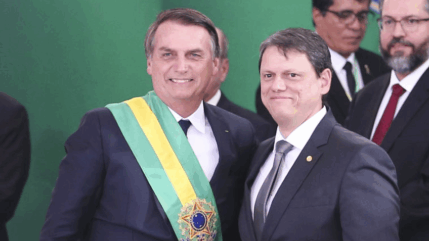 Moraes dá 5 dias à PGR para se manifestar sobre ação contra Tarcísio