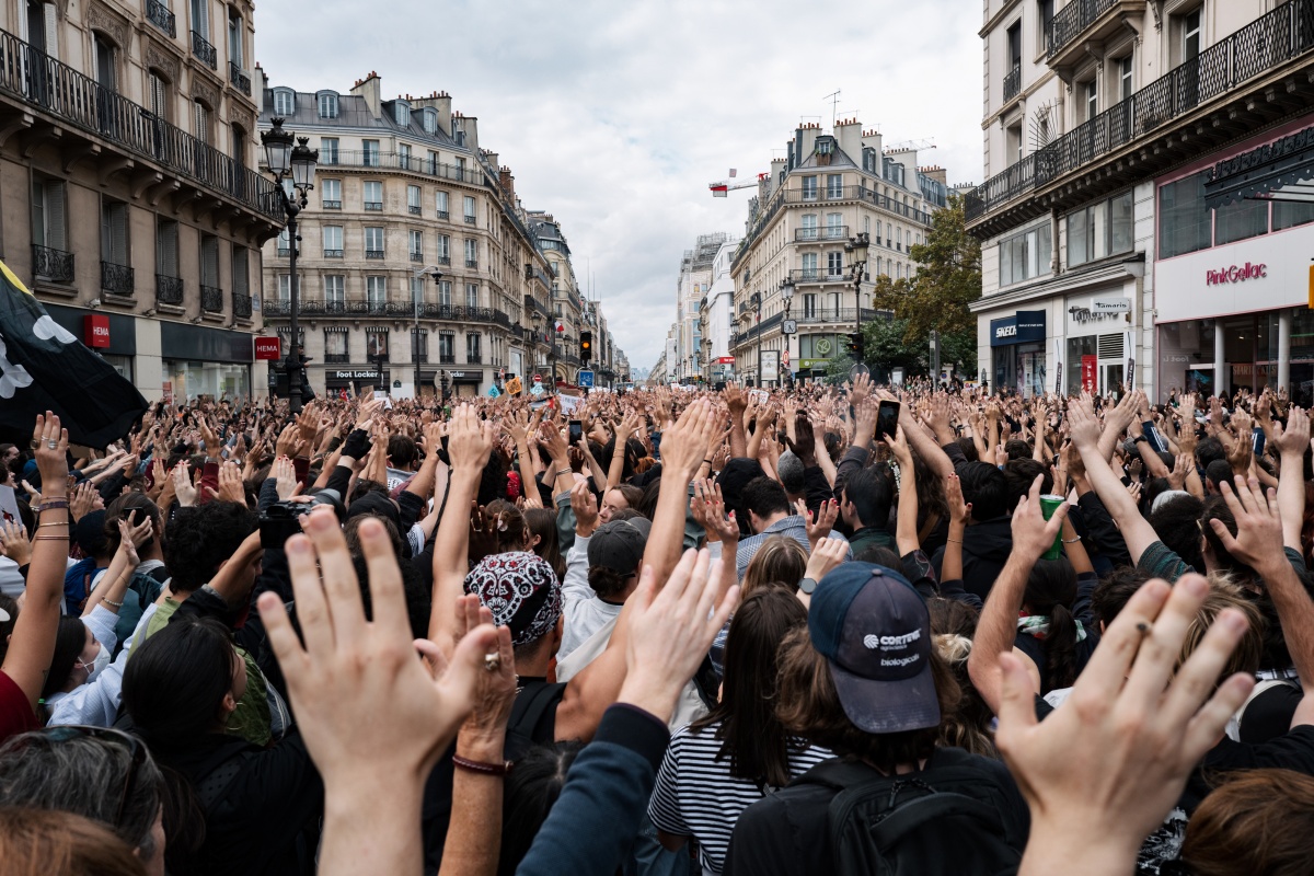França prepara dia de protestos contra política econômica de Macron