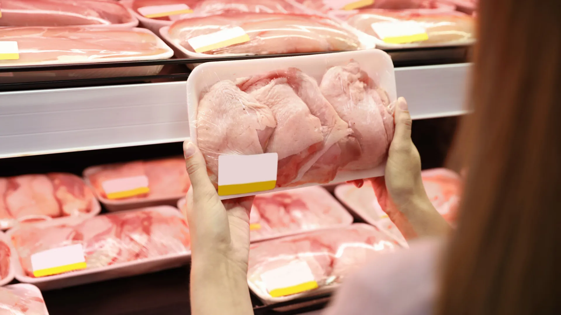 Produção de carne suína e de frango terá volume recorde em 2026