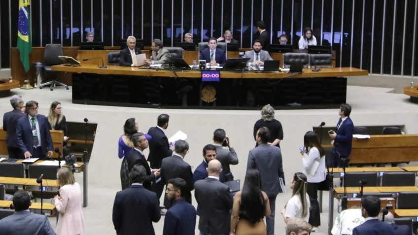 Câmara aprova urgência para Política Nacional de Minerais