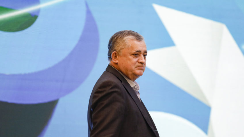 Líder do Governo na Câmara diz que urgência da anistia ataca a democracia