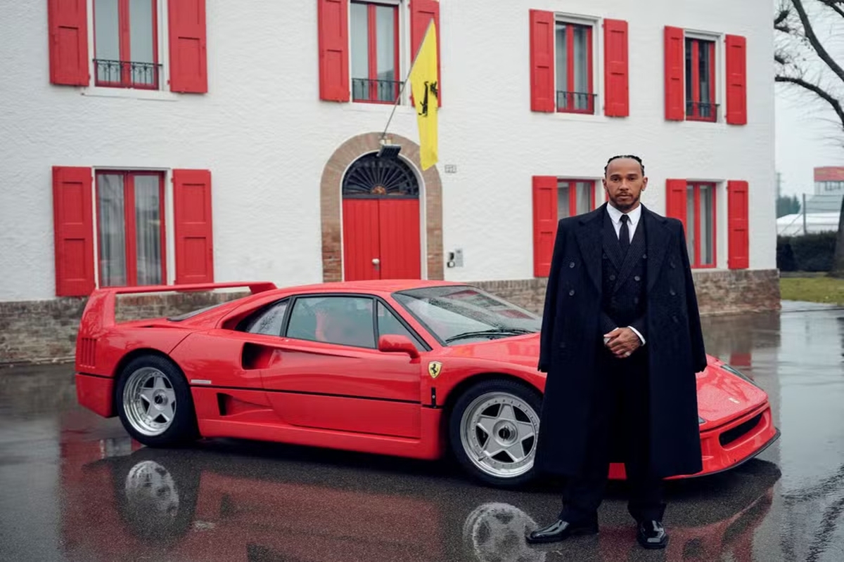 Hamilton diz que vendeu coleção de carros avaliada em R$ 93,5 milhões