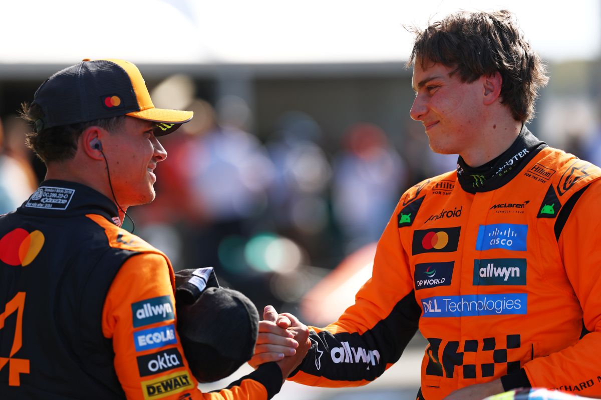 Fórmula 1: McLaren domina 1° treino no Azerbaijão; Bortoleto é 14º