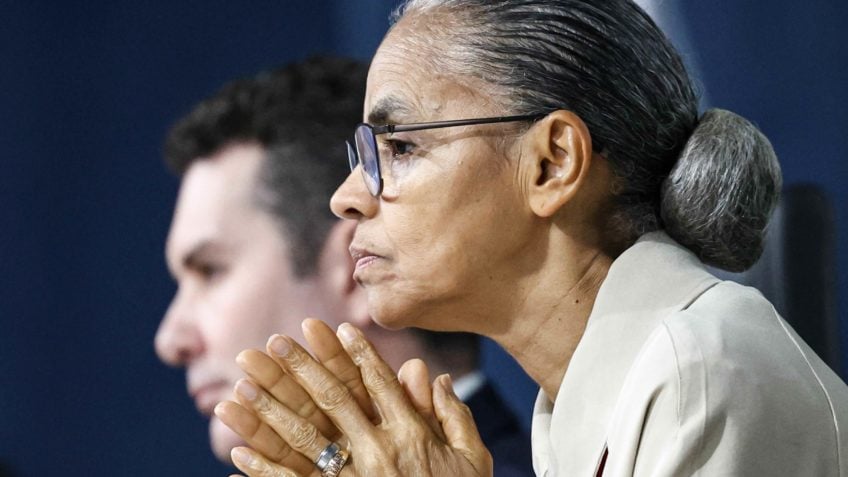 Marina diz conversar com líderes partidários sobre saída da Rede