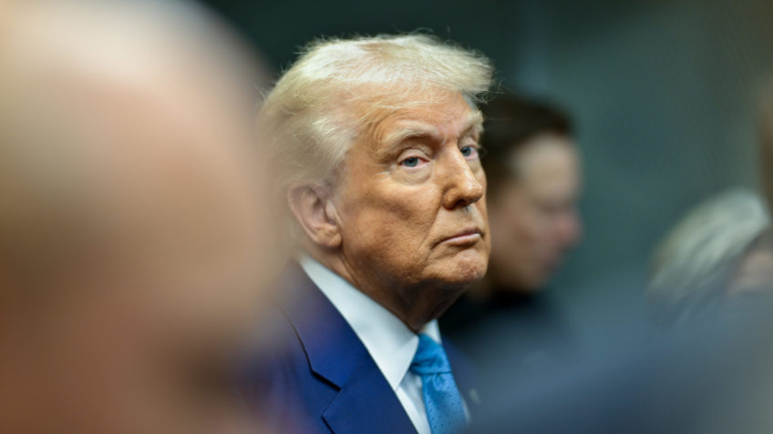 Trump diz que Kimmel saiu do ar porque audiência estava em queda