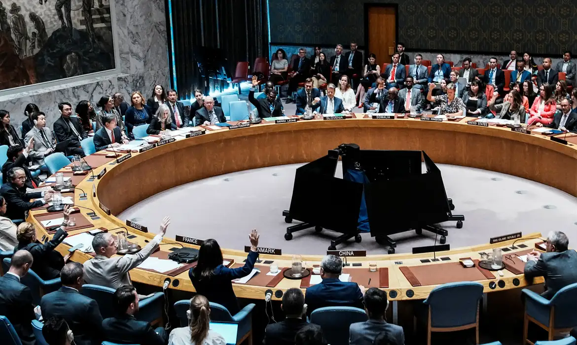 Conselho de Segurança da ONU mantém sanções ao Irã