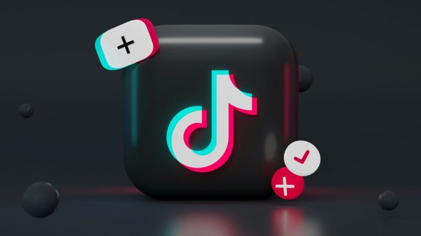 Trump negocia com China controle sobre algoritmo do TikTok nos EUA