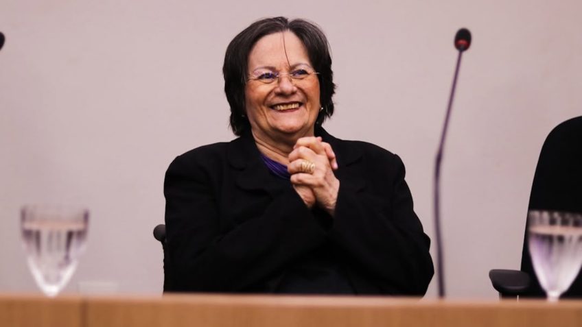 Em vigor há 19 anos, Lei Maria da Penha tem nome oficializado