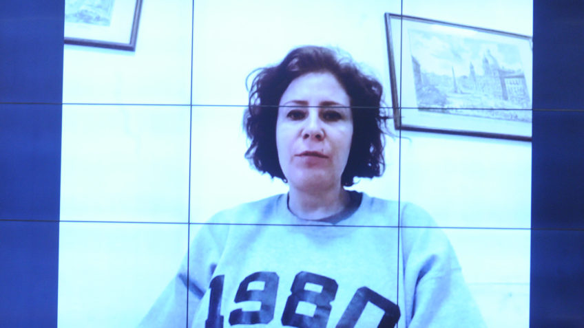 Seria constrangimento manter mandato de Zambelli, diz líder do PSB