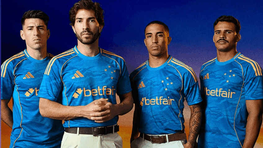 Cruzeiro lança 3ª camisa inspirada no rio São Francisco; veja