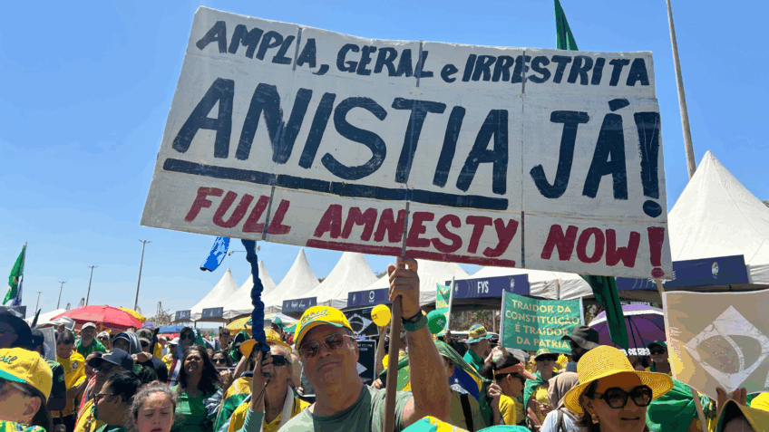 Oposição convoca “caminhada pela anistia” em Brasília